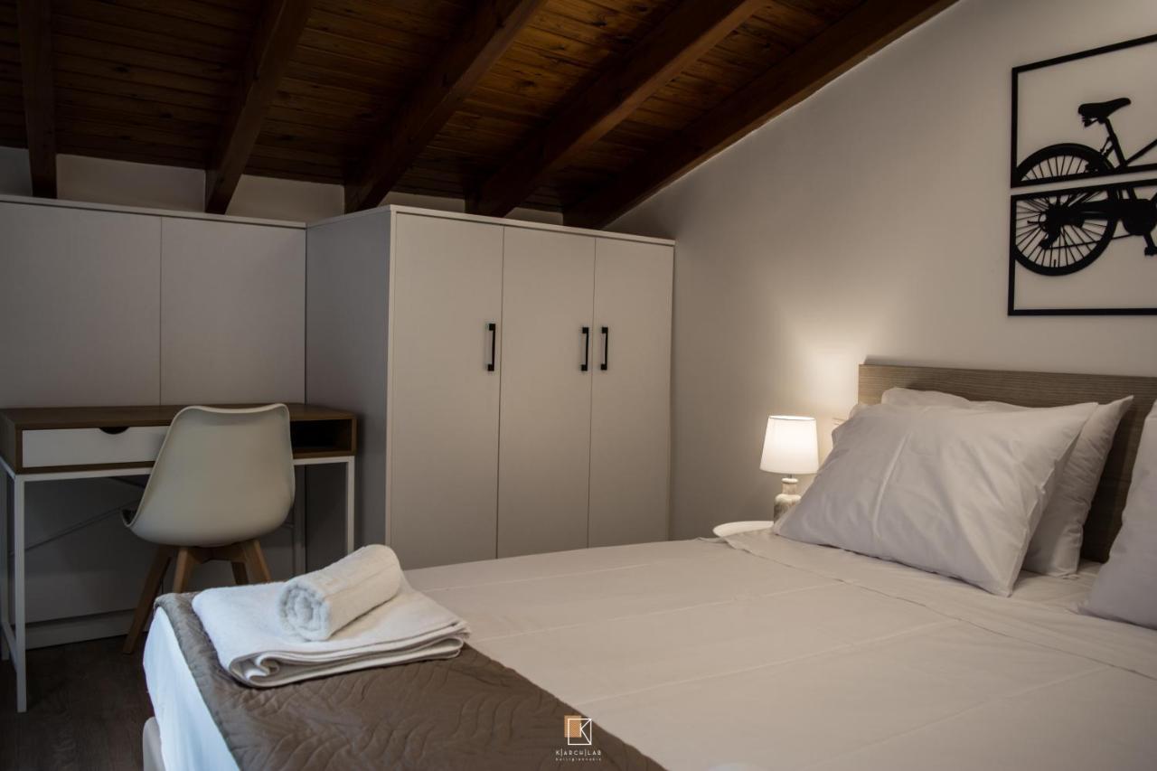Uni Island - Old Town Suites Iraklio Exterior foto