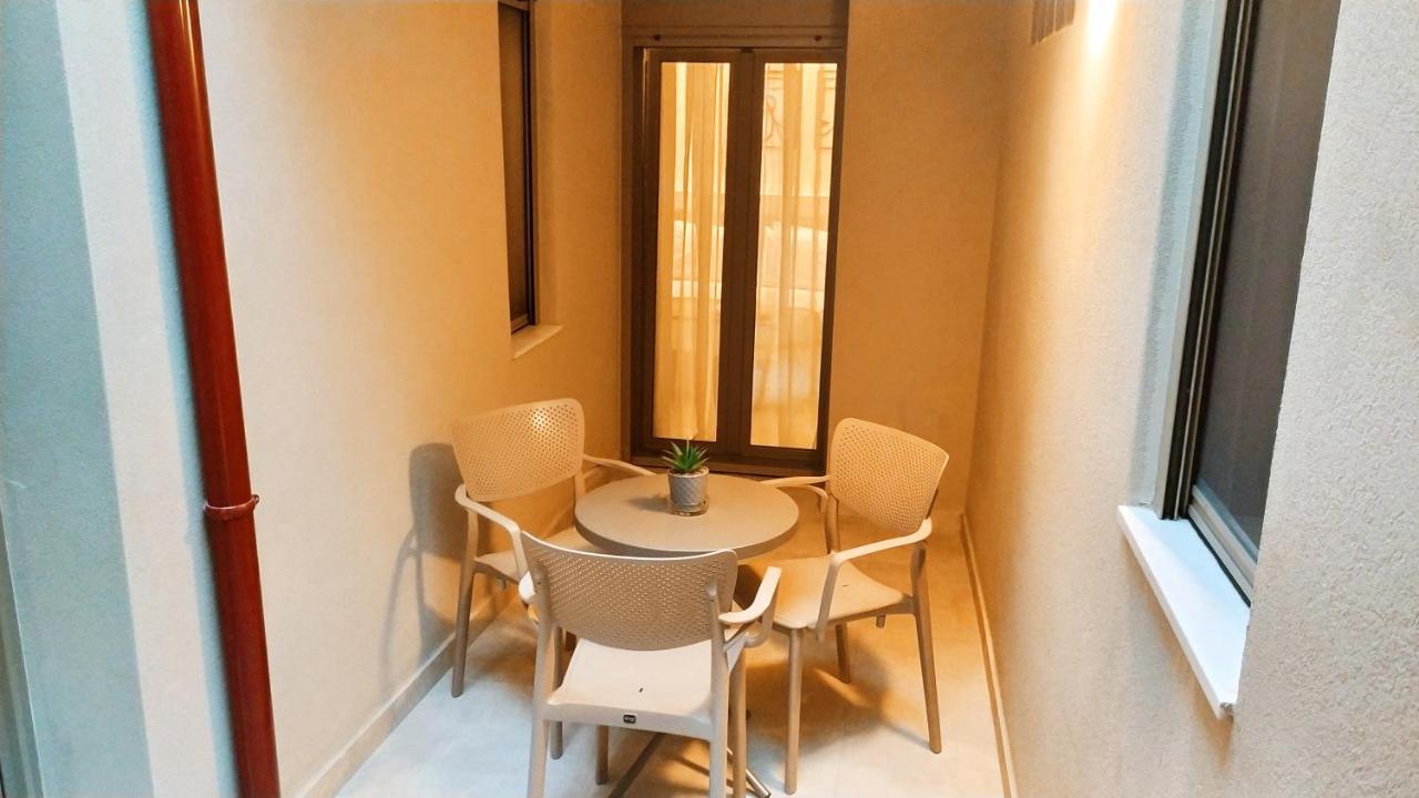 Uni Island - Old Town Suites Iraklio Exterior foto